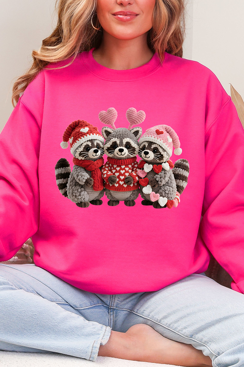 Faux Yarn Raccoon Romance Heavy Blend Crew Sweatshirt product image 3