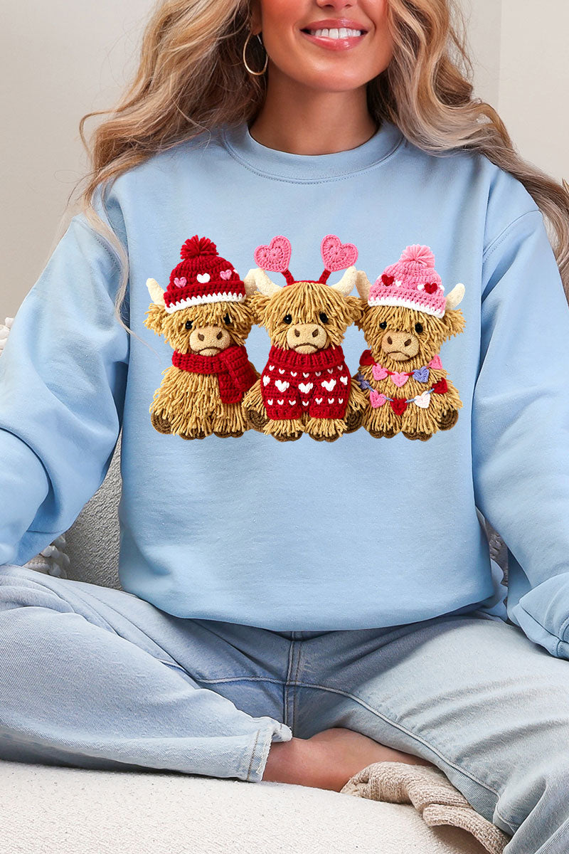 Faux Yarn Highland Hearts Heavy Blend Crew Sweatshirt product image 4