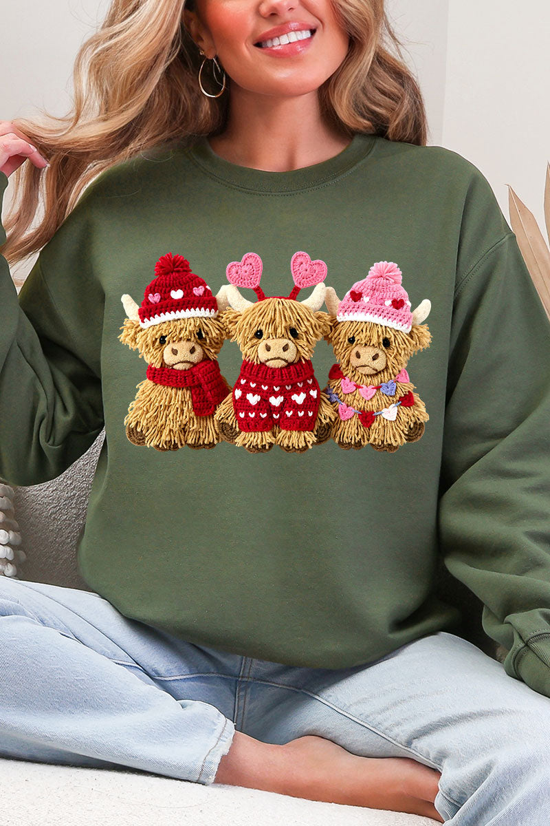 Faux Yarn Highland Hearts Heavy Blend Crew Sweatshirt product image 5