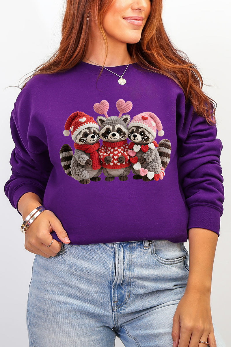 Faux Yarn Raccoon Romance Heavy Blend Crew Sweatshirt product image 5