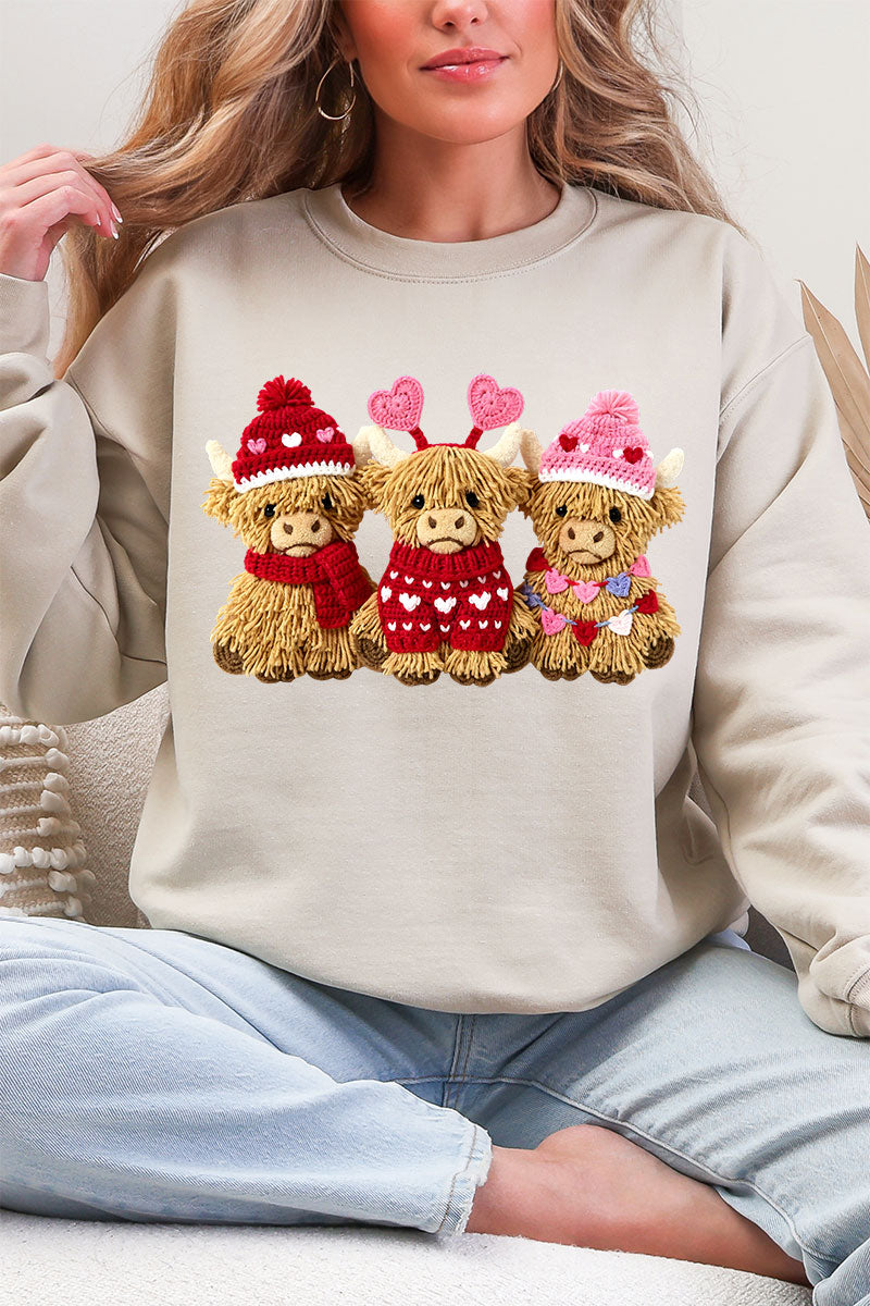 Faux Yarn Highland Hearts Heavy Blend Crew Sweatshirt product image 6